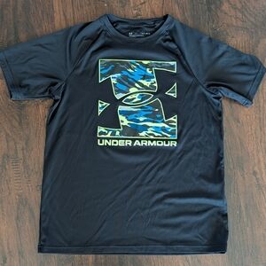 Under Armour Kids Black Tee with Vibrant Graphic- Size L